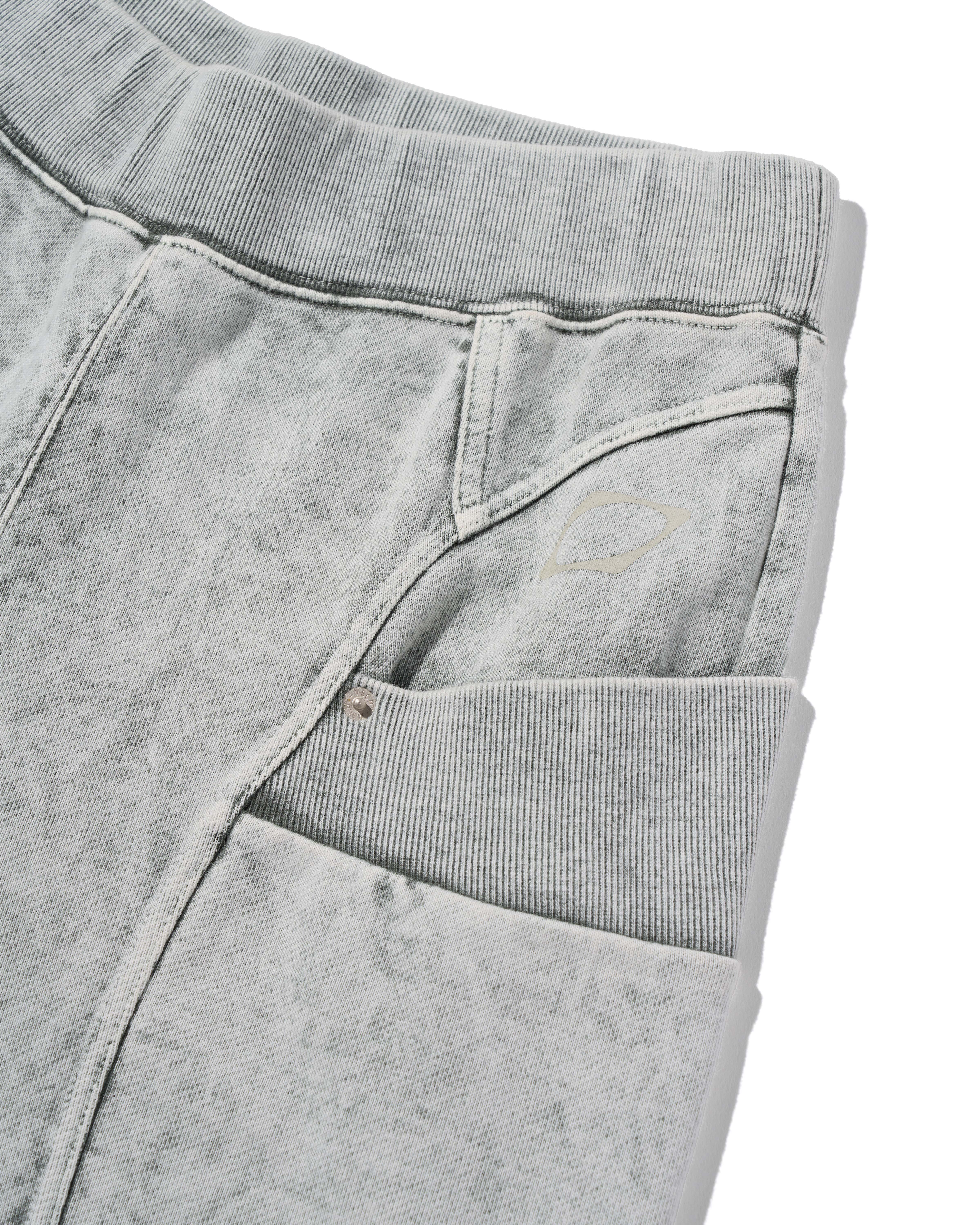 MISCHIEF】 CUT OFF SWEAT PANTS : BLEACHED KHAKI