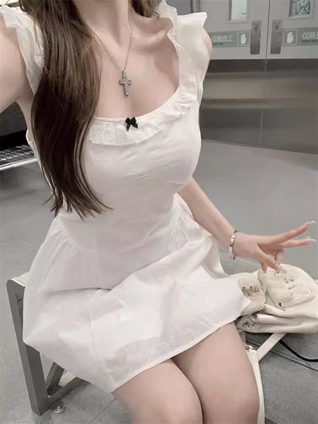 フライングスリーブ&スクエアネックのドレス レディース ワンピース ドレス フレア ミニ 膝上 袖なし ノースリーブ スクエアネック スリム Aライン フェミニン ハイウエスト かわいい カジュアル フライングスリーブ&スクエアネックのドレス レディース ワンピース ドレス フレア ミニ 膝上 袖なし ノースリーブ スクエアネック スリム Aライン フェミニン ハイウエスト かわいい カジュアル