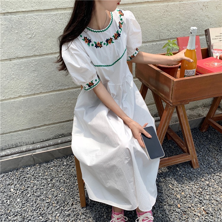 2色 レトロ風 春服 ワンピース 半袖 春 夏 カジュアル シャツワンピース ふんわり Aライン フレアワンピース ミモレ丈 ミディアム丈 ミドル丈 ぽわん袖 パフスリーブ ラウンドネック 襟なし 刺