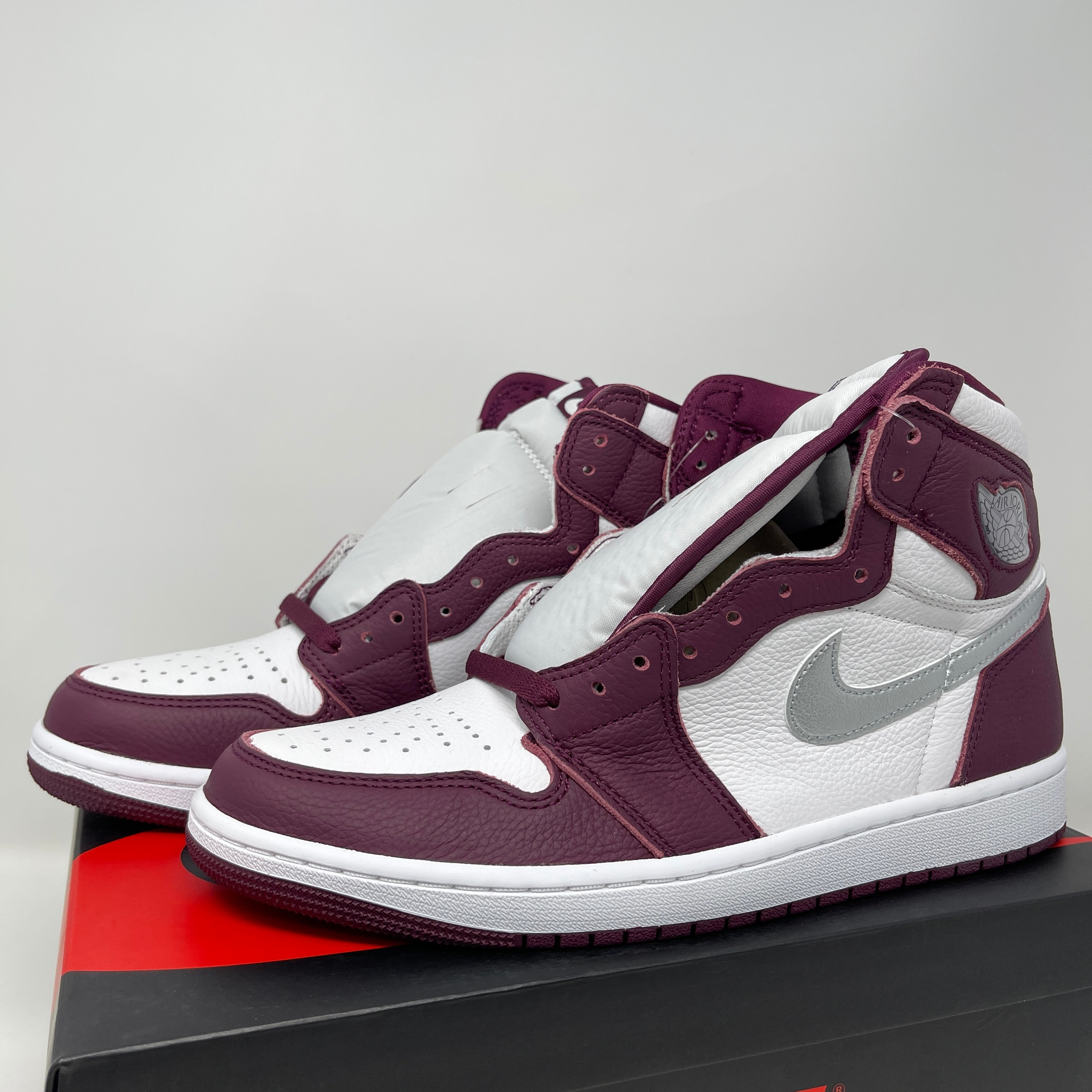 エアジョーダン1 レトロ ハイ OG ボルドーJORDAN1 RETRO HIGH OG