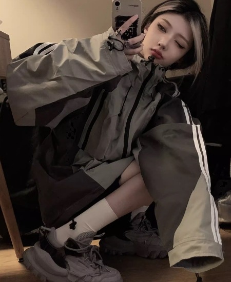 レディース ジャケット 上着 ウィンドブレーカー カジュアルジャケット ワークジャケット ミドル丈 長袖 ファスナー フード 防水 大人可愛い シンプル カジュアル おしゃれ かっこいい ラフ レディース ジャケット 上着 ウィンドブレーカー カジュアルジャケット ワークジャケット ミドル丈 長袖 ファスナー フード 防水 大人可愛い シンプル カジュアル おしゃれ かっこいい ラフ