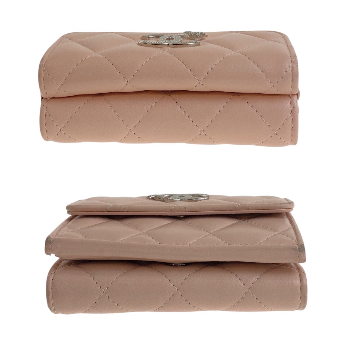 マトラッセ ココマーク ピンクベージュ シルバー金具 ラムスキン コンパクトウォレット Wホック レディース 504966 マトラッセ ココマーク ピンクベージュ シルバー金具 ラムスキン コンパクトウォレット Wホック レディース 504966