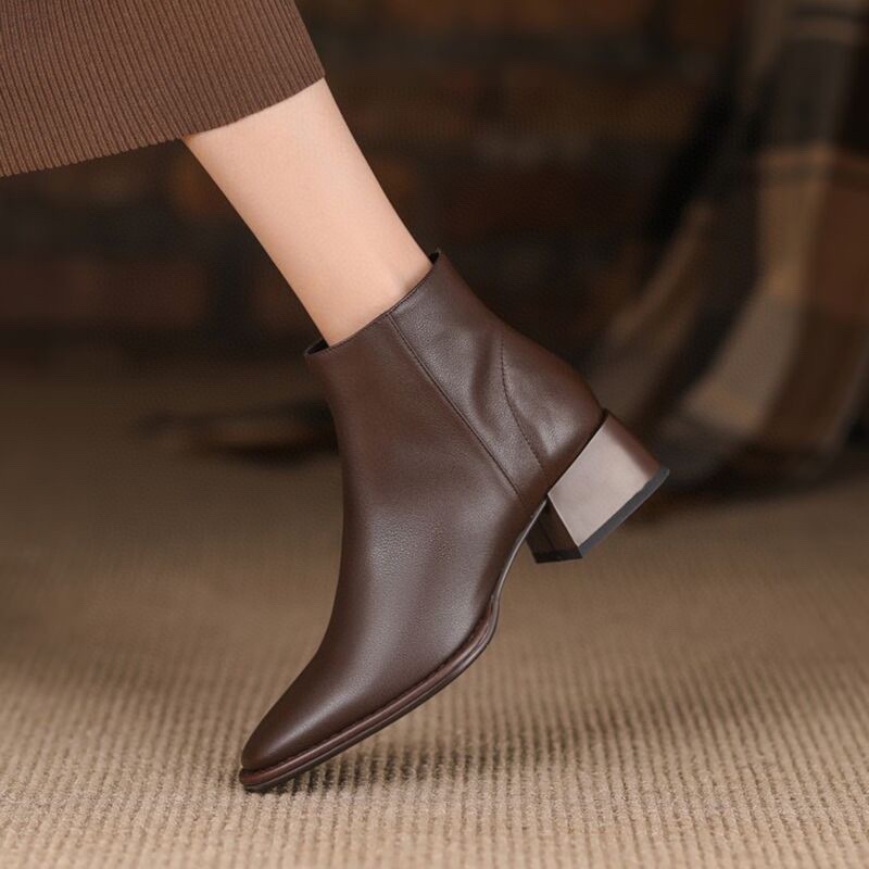 ファッション気質女性ブーツ2025秋冬新型チェルシーショートブーツ頭層羊皮シンプル太と裸ブーツブーツ