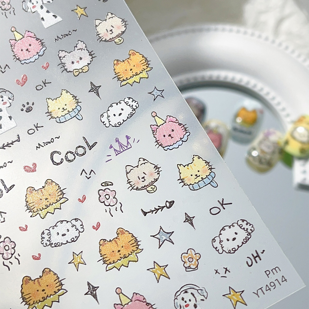 【1点ご購入 で10点プレゼントいたします】平面可愛い子猫ネイルシールシンプル風英語のキャラクター子猫飾りシール