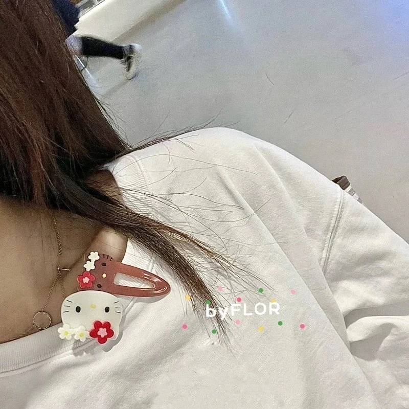 【メガ割】日焼けキティ ヘアクリップ キティちゃんヘアクリップ ヘアアクセサリー 可愛い アクセサリー 前髪クリップ