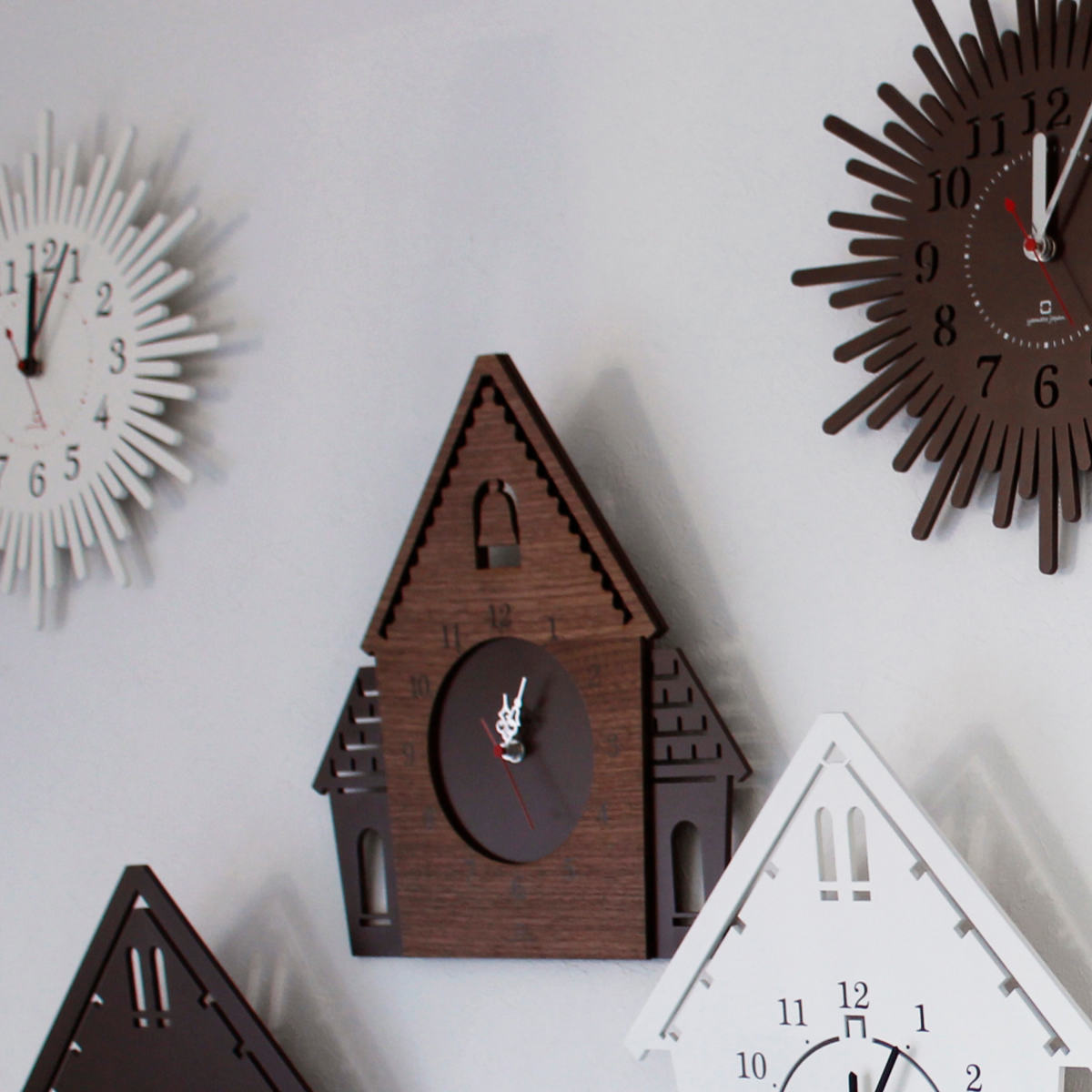 掛け時計 木製 ヤマト工芸 DOUWA house 壁掛け 時計 北欧 おしゃれ インテリア アナログ 壁掛け時計 クロック ハウス 家 ウォールクロック 日本製 掛時計 雑貨 かけ時計 掛け時計 木製 ヤマト工芸 DOUWA house 壁掛け 時計 北欧 おしゃれ インテリア アナログ 壁掛け時計 クロック ハウス 家 ウォールクロック 日本製 掛時計 雑貨 かけ時計