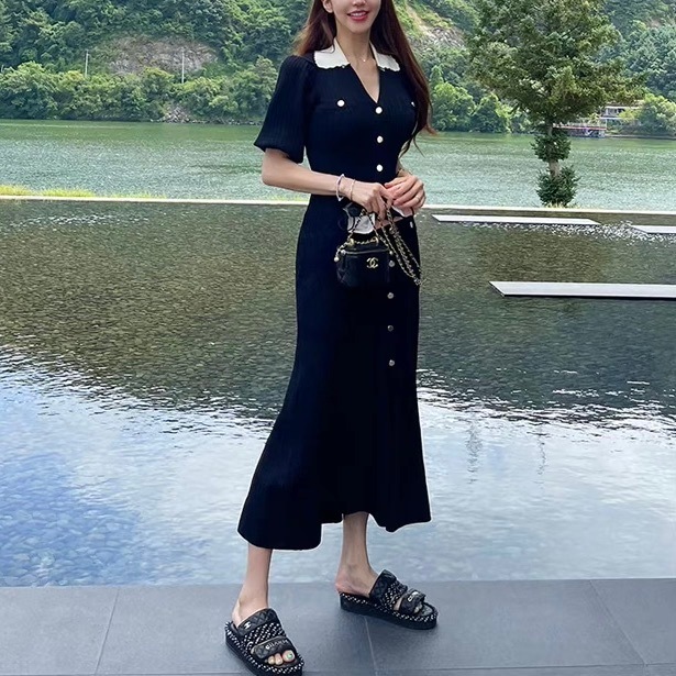 レディース ワンピース ニットワンピ ロング マキシ Vネック 襟付き 角襟 タイト スリム 細身 スマート フェミニン ポケット ハイウエスト ボタン ヴィンテージ かわいい 大人可愛い きれいめ