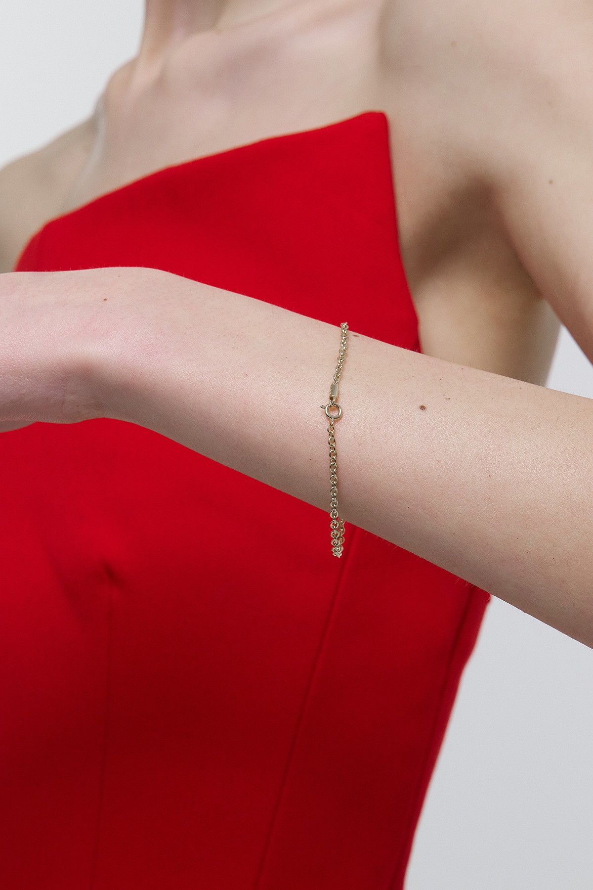 【Monday Edition】EVERYDAY GOLD BRACELET 3