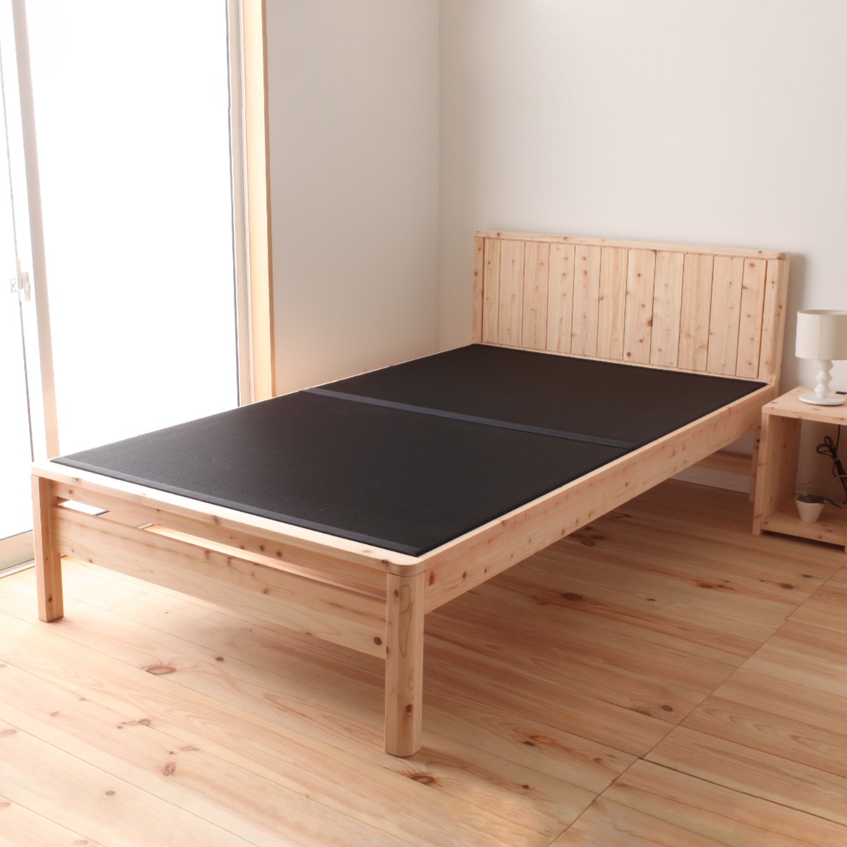 黒畳ベッド シングル 国産ひのき 簡単組立 天然木 日本製 炭 黒畳 畳 ひのき ヒノキ ベッド ベッドフレーム ベット 木製 並べて使える 防虫 殺菌 防ダニ 高さ調節 ナチュラル 和 黒畳ベッド シングル 国産ひのき 簡単組立 天然木 日本製 炭 黒畳 畳 ひのき ヒノキ ベッド ベッドフレーム ベット 木製 並べて使える 防虫 殺菌 防ダニ 高さ調節 ナチュラル 和