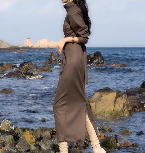 レディース ワンピース プルオーバー ドレス ロング 長袖 ハイネック Aライン ウエストマーク スリット ハイウエスト 大人可愛い きれいめ シンプル カジュアル 上品 おしゃれ かっこいい レディース ワンピース プルオーバー ドレス ロング 長袖 ハイネック Aライン ウエストマーク スリット ハイウエスト 大人可愛い きれいめ シンプル カジュアル 上品 おしゃれ かっこいい