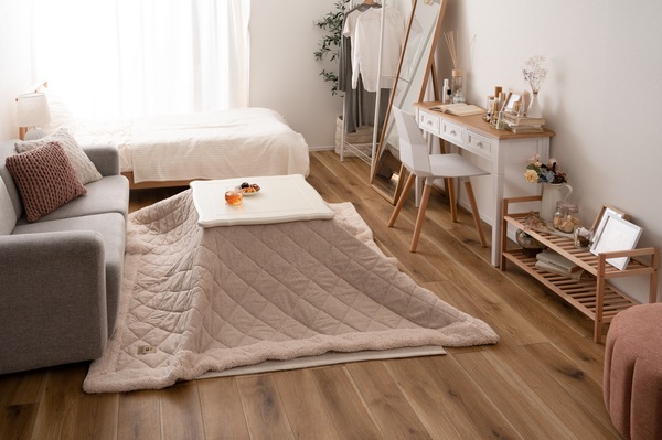 猫脚コタツ 正方形 繊維板 天然木 ラバーウッド ウレタン塗装 石英管ヒーター300W MS-303H 中間スイッチ