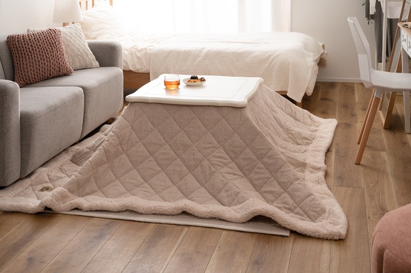 猫脚コタツ 正方形 繊維板 天然木 ラバーウッド ウレタン塗装 石英管ヒーター300W MS-303H 中間スイッチ