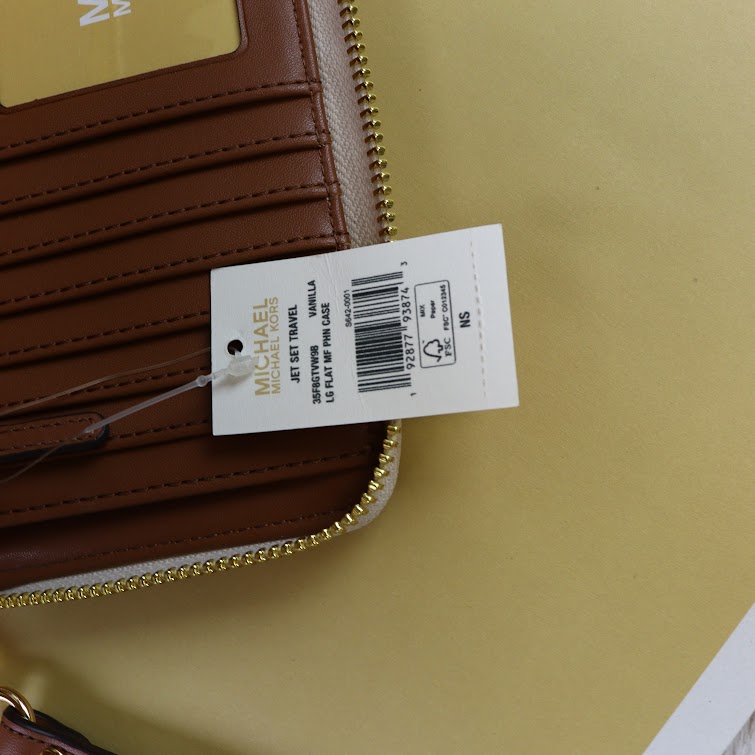 セール 正規品 USA直送 アウトレット ジェット セット トラベル シグネチャー柄 長財布 35F8GTVW9B-VANILLA【Original Wrapping】 mdprevattcaulkingandwaterproofing.com