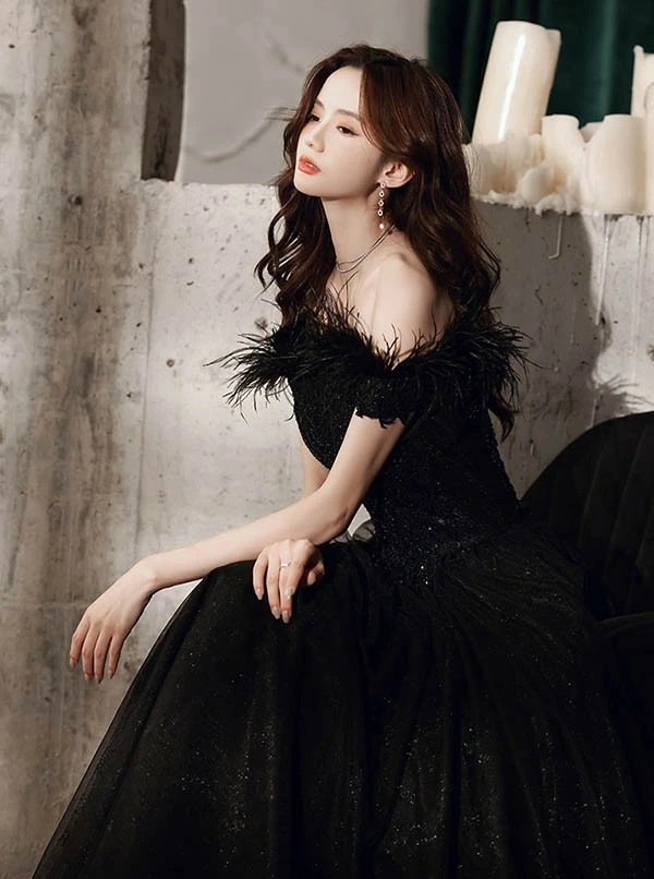 ドレス 大人 ピアノ 発表会 ロングドレス 演奏会 演奏会用ドレス ピアノ発表会 黒 結婚式 高校生 パーティードレス 演奏会ドレス 大きいサイズ 母親 コンクール イブニングドレス ロング オフショ