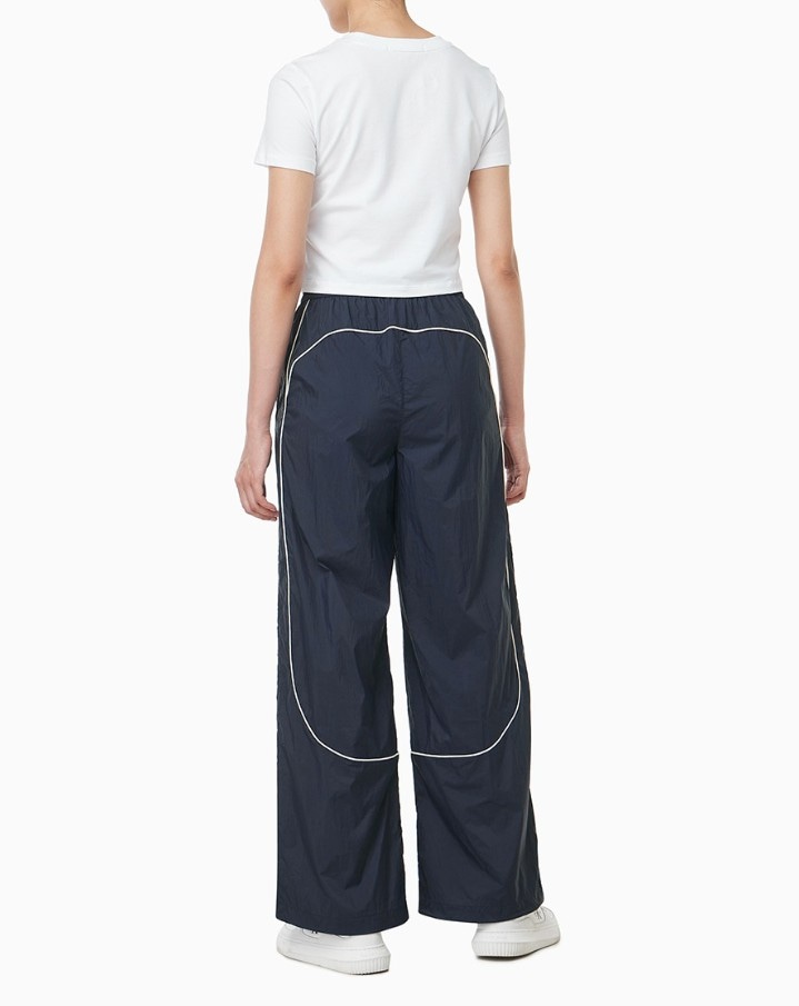 Womens Crinkle Nylon Jogger Pants (44D610G-VEK) Womens Crinkle Nylon Jogger Pants (44D610G-VEK)