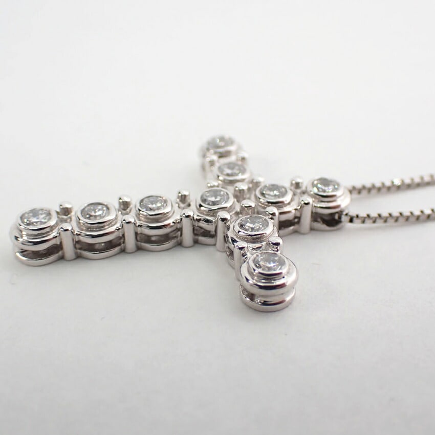 【中古】Pt900/Pt850 ダイヤモンド クロス ペンダント/ネックレス[g376-47]