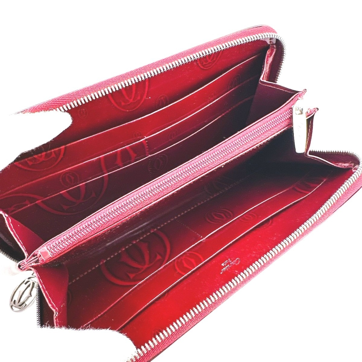 CRL3000721 ラウンドファスナー長財布 2Cモチーフ 長財布 レッド