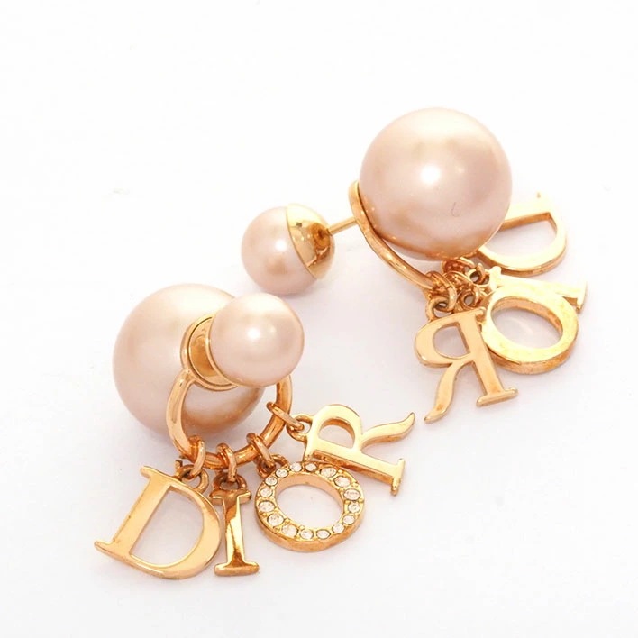 【美品】クリスチャン ディオール トライバル ピンクレジンパール フェイクパール 【ピアス】 【美品】クリスチャン ディオール トライバル ピンクレジンパール フェイクパール 【ピアス】