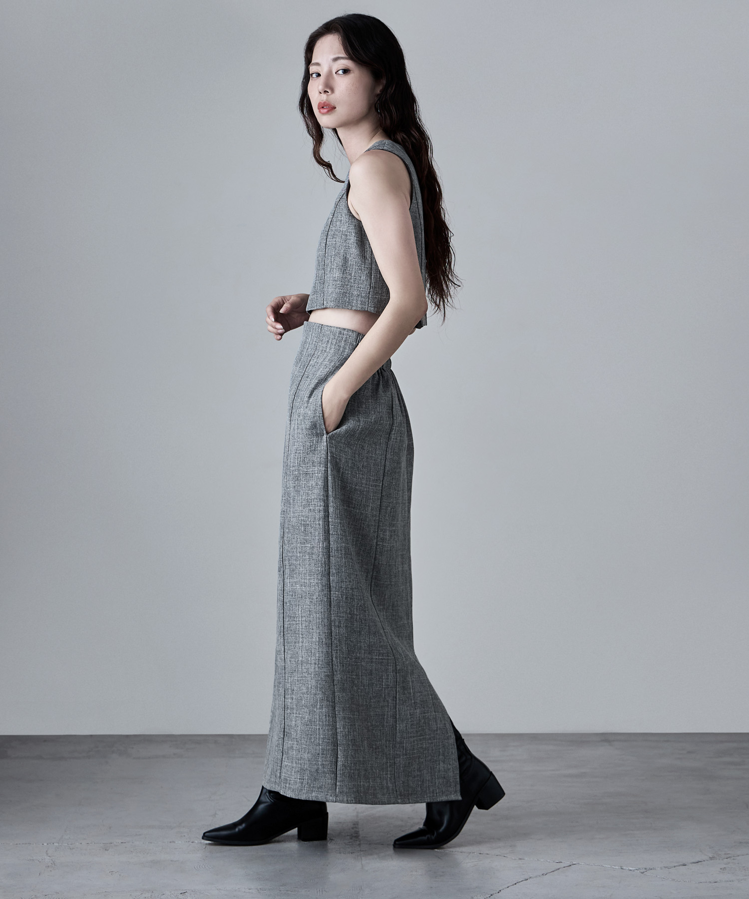 リネンタッチハイウエストタイトスカート ボトムス スカート ナロースカート タックスカート ロング丈 ロング タイト スカート Iライン セットアップ リネン風 タック 無地 ウエストゴム