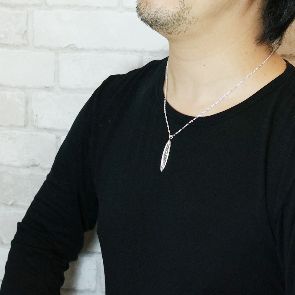 ハワイアンジュエリー サーフボードネックレス シルバー925製 スクロール 波 海 pattayablatt.com