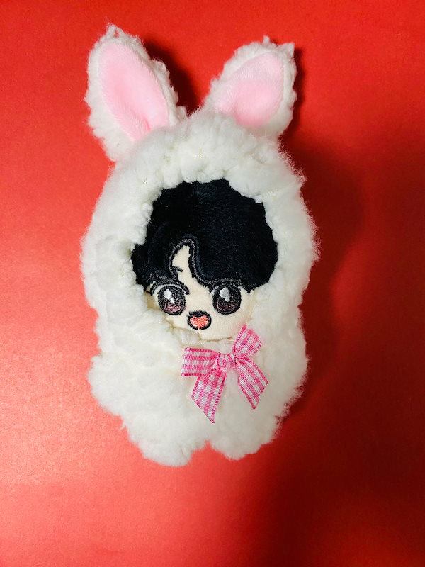 bts グク　ぬいぐるみ　マスター　ジョングク ジョジョ Qoo10] BTS マスター限定 ぬいぐるみ ジョ