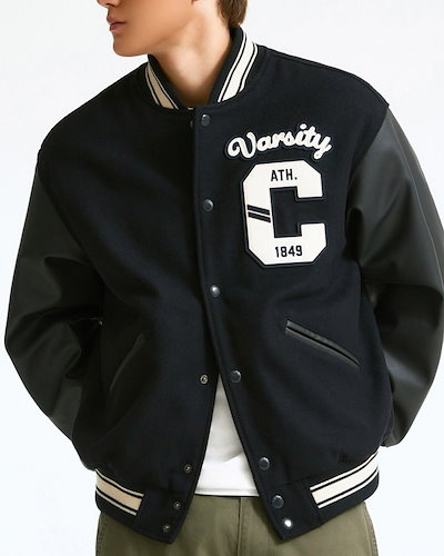 Qoo10] フーアーユー 【TXT スビン着用】WHO.A.U ジ : レディース服