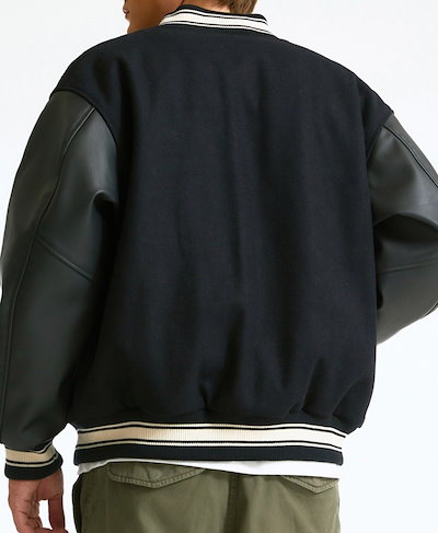 Qoo10] フーアーユー 【TXT スビン着用】WHO.A.U ジ : レディース服