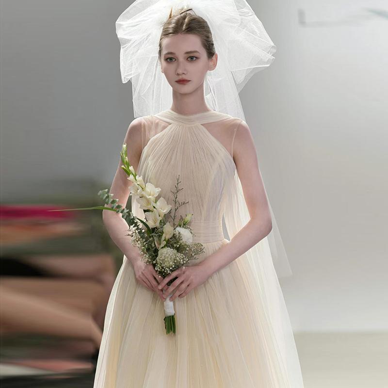 【無.料 2025新入荷·高.品質】【豪華でロマンチックなデザイン！】ウェディングドレス 白 イブニングドレス パーティードレス ワンピース 二次会 結婚式 成人式 演奏会 花嫁 お呼ばれ 披露宴 1