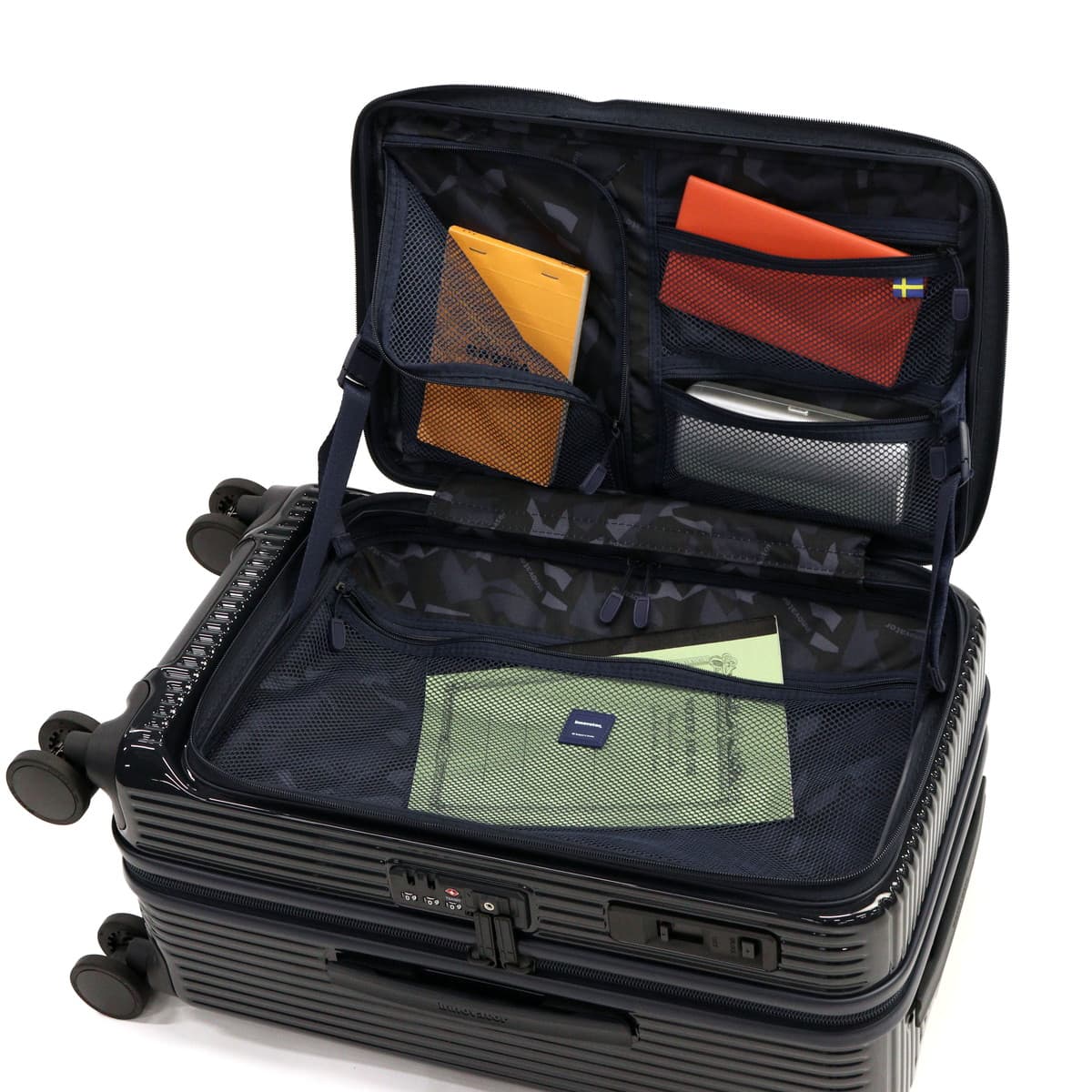 正規品2年保証 スーツケース Sサイズ ブランド キャリーケース 軽量 ストッパー おしゃれ かわいい シンプル キャスターロック 静音 TSA 4泊 5泊 45L Middle INV550DOR 正規品2年保証 スーツケース Sサイズ ブランド キャリーケース 軽量 ストッパー おしゃれ かわいい シンプル キャスターロック 静音 TSA 4泊 5泊 45L Middle INV550DOR