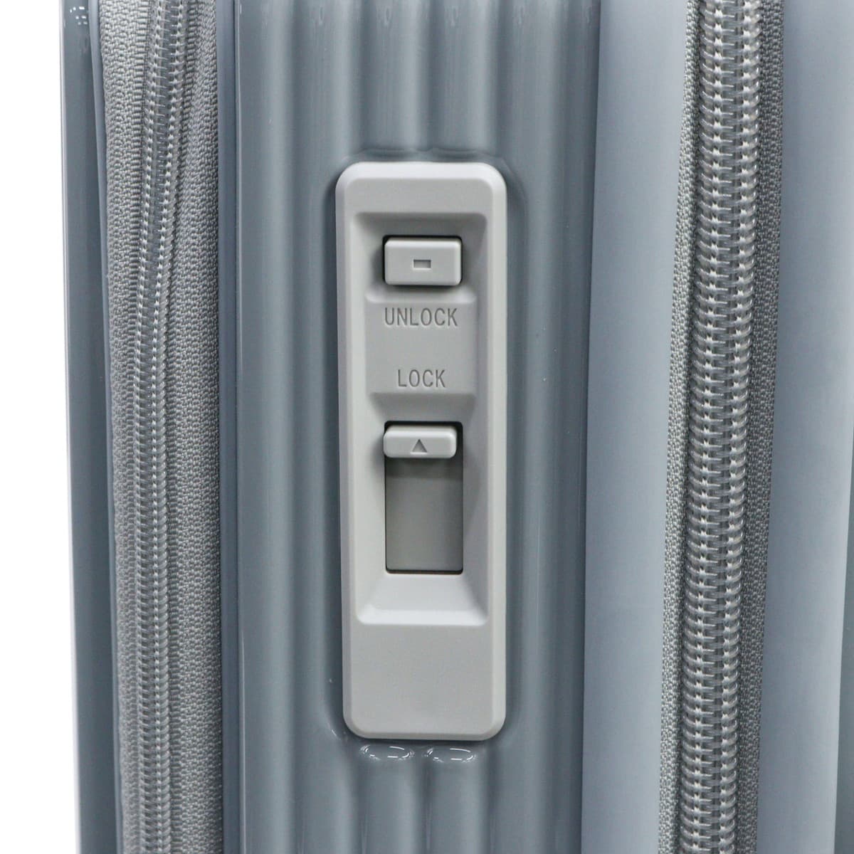 正規品2年保証 スーツケース Sサイズ ブランド キャリーケース 軽量 ストッパー おしゃれ かわいい シンプル キャスターロック 静音 TSA 4泊 5泊 45L Middle INV550DOR 正規品2年保証 スーツケース Sサイズ ブランド キャリーケース 軽量 ストッパー おしゃれ かわいい シンプル キャスターロック 静音 TSA 4泊 5泊 45L Middle INV550DOR