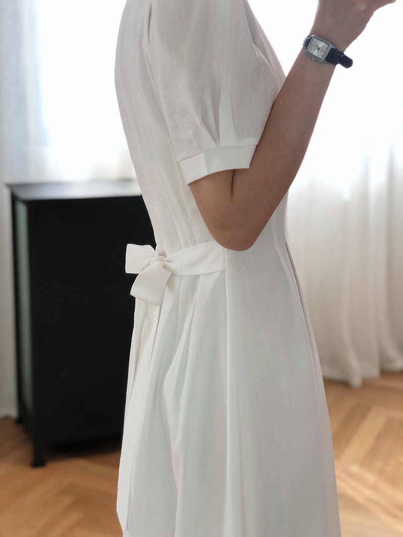 レディース ワンピース ミモレ 半袖 パフスリーブ ラウンドネック セミフレア レース リボン ウエストマーク ウエストリボン バックリボン ファスナー ハイウエスト 透け感 かわいい 大人可愛い レディース ワンピース ミモレ 半袖 パフスリーブ ラウンドネック セミフレア レース リボン ウエストマーク ウエストリボン バックリボン ファスナー ハイウエスト 透け感 かわいい 大人可愛い