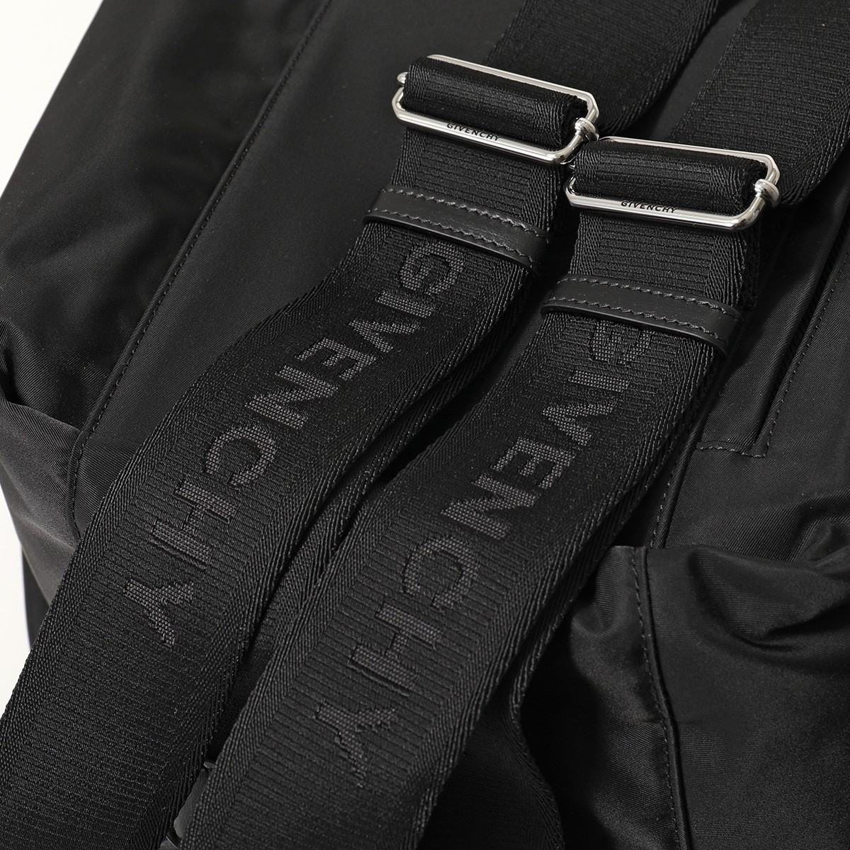 GIVENCHY ジバンシィ バックパック G-ZIP BACKPACK M BK50A8K1JE メンズ ハンドバッグ ナイロン ロゴ リュック 001/BLACK