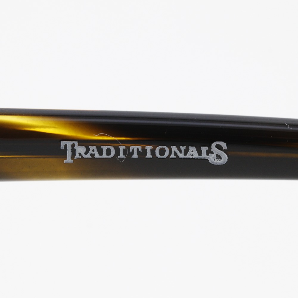 トラディショナルズ ハミルトン#11 サングラス プラスチック 茶 ユニセックス 中古品 Aランク トラディショナルズ ハミルトン#11 サングラス プラスチック 茶 ユニセックス 中古品 Aランク
