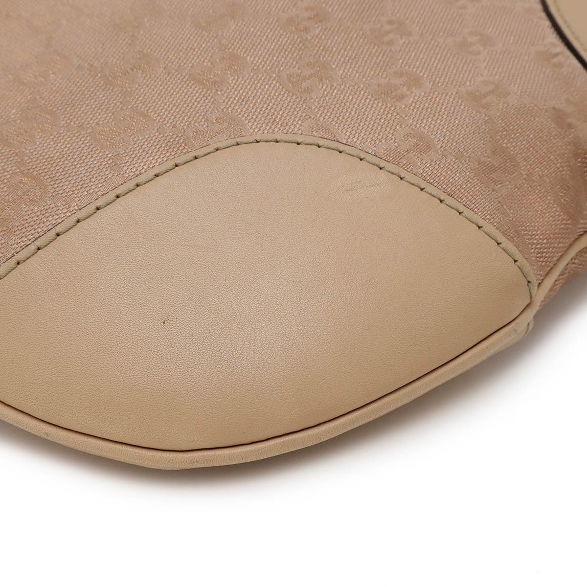 GGキャンバス ラブリー ハート ショルダーバッグ 斜め掛け レザー ラメ ピンク ベージュ 25706 GGキャンバス ラブリー ハート ショルダーバッグ 斜め掛け レザー ラメ ピンク ベージュ 25706