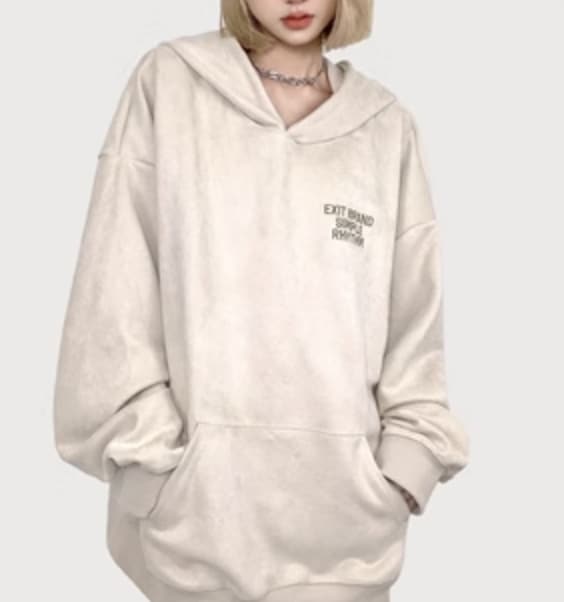 トップス パーカー フーディー かわいい 大人可愛い きれいめ シンプル カジュアル 大人 上品 おしゃれ お洒落 大人女子 こなれ感 個性的 主役級 存在感 美容師 メイクアップアーティスト