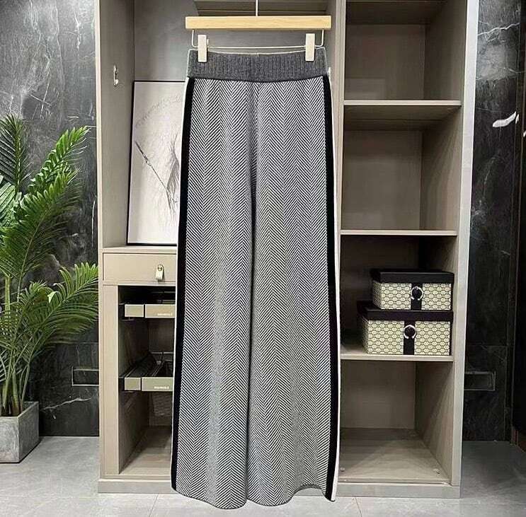 パンツ ワイドパンツ ロング ワイド フレア ニット かわいい 大人可愛い きれいめ 上品 おしゃれ かっこいい こなれ感 ラフ メンズライク ボーイッシュ スポーティー ガーリー クール 存在感 フ パンツ ワイドパンツ ロング ワイド フレア ニット かわいい 大人可愛い きれいめ 上品 おしゃれ かっこいい こなれ感 ラフ メンズライク ボーイッシュ スポーティー ガーリー クール 存在感 フ