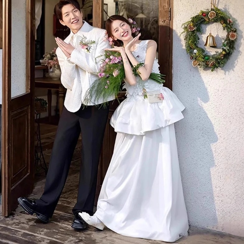 ロングドレス レディースドレス レトロドレス 花柄 披露宴 演奏会 ホワイト 可愛い エレガント パーティー 二次会 ステージ イベント 発表会 袖なし ワンピース 魅力的 女性用 フランス風 森 ロングドレス レディースドレス レトロドレス 花柄 披露宴 演奏会 ホワイト 可愛い エレガント パーティー 二次会 ステージ イベント 発表会 袖なし ワンピース 魅力的 女性用 フランス風 森