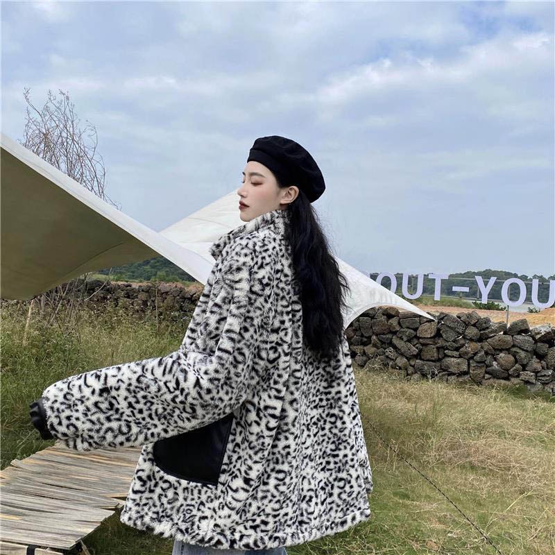 【美品】goa レザーライダースジャケット　ラクーンファー　3way レオパード goa レザーライダースジャケット ラクーンファー 3way