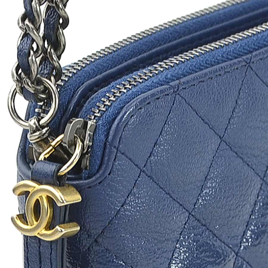 シャネル CHANEL ショルダーバッグ ガブリエル レザー/エナメル ネイビーブルー シルバー/ゴールド レディース e59875a シャネル CHANEL ショルダーバッグ ガブリエル レザー/エナメル ネイビーブルー シルバー/ゴールド レディース e59875a