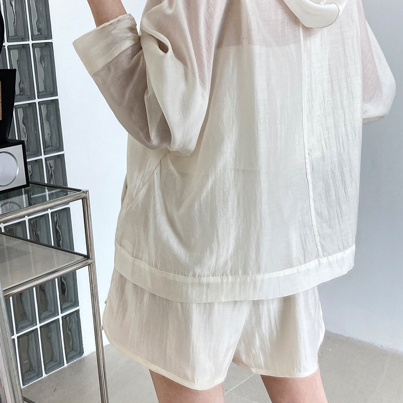 2点セット セットアップ 上下セット パーカー 長袖 前開き ファスナー ポケット ショートパンツ ウエストゴム 薄手 部屋着 ルームウエア かわいい 大人可愛い きれいめ シンプル 上品 おしゃれ 2点セット セットアップ 上下セット パーカー 長袖 前開き ファスナー ポケット ショートパンツ ウエストゴム 薄手 部屋着 ルームウエア かわいい 大人可愛い きれいめ シンプル 上品 おしゃれ