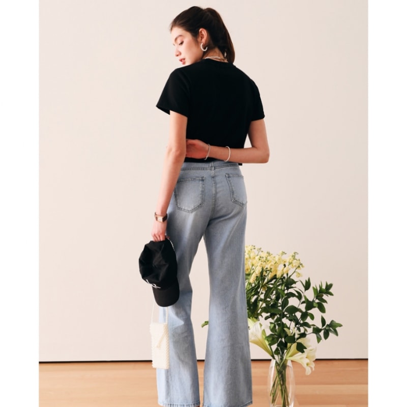 LOSSYROW フラワークロップハーフスリーブ T シャツブラック LOSSYROW フラワークロップハーフスリーブ T シャツブラック