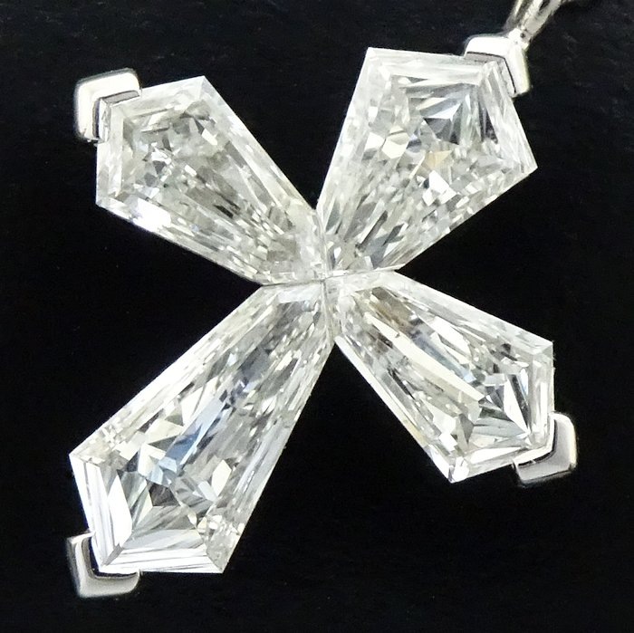 トラペゾイド クロス ネックレス ダイヤモンド K18WG ホワイトゴールド/292343【中古】