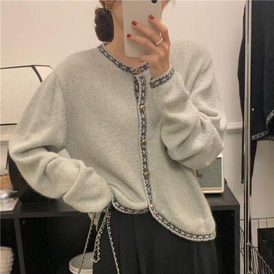 トップス カーディガン ミディアム丈 長袖 ラウンドネック 前開き ボタン かわいい 大人可愛い きれいめ シンプル カジュアル 上品 おしゃれ かっこいい 大人女子 こなれ感 個性的 主役級 存在感