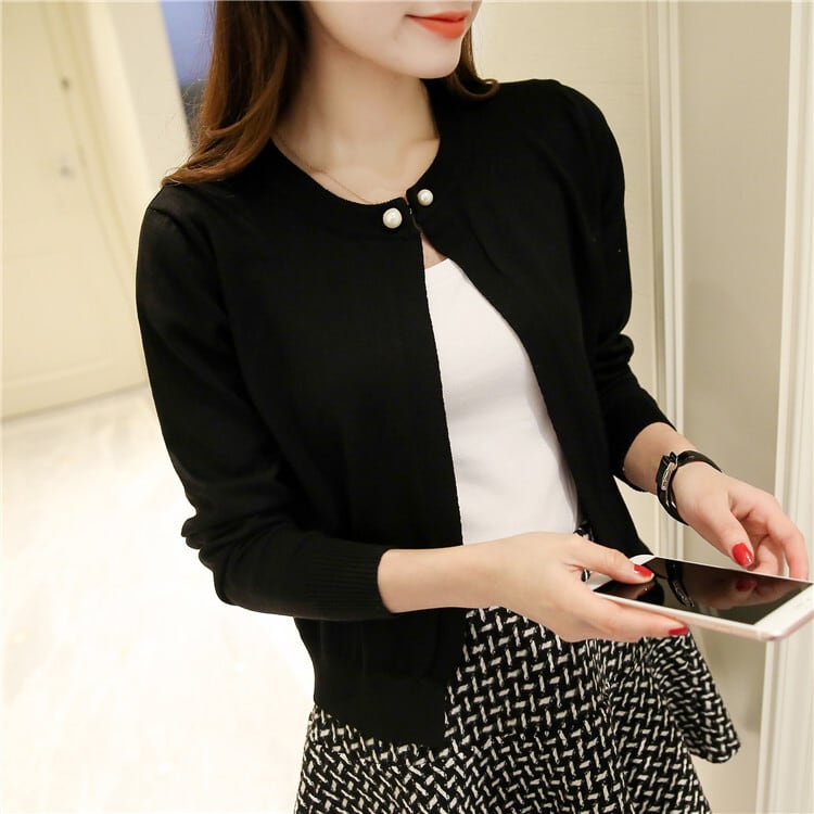 トップス カーディガン ショート ショート丈 長袖 ラウンドネック スリム かわいい 大人可愛い きれいめ キュート 無地 春 秋 10代 20代 レディース 女性用 学生 デート お出かけ 着回し トップス カーディガン ショート ショート丈 長袖 ラウンドネック スリム かわいい 大人可愛い きれいめ キュート 無地 春 秋 10代 20代 レディース 女性用 学生 デート お出かけ 着回し