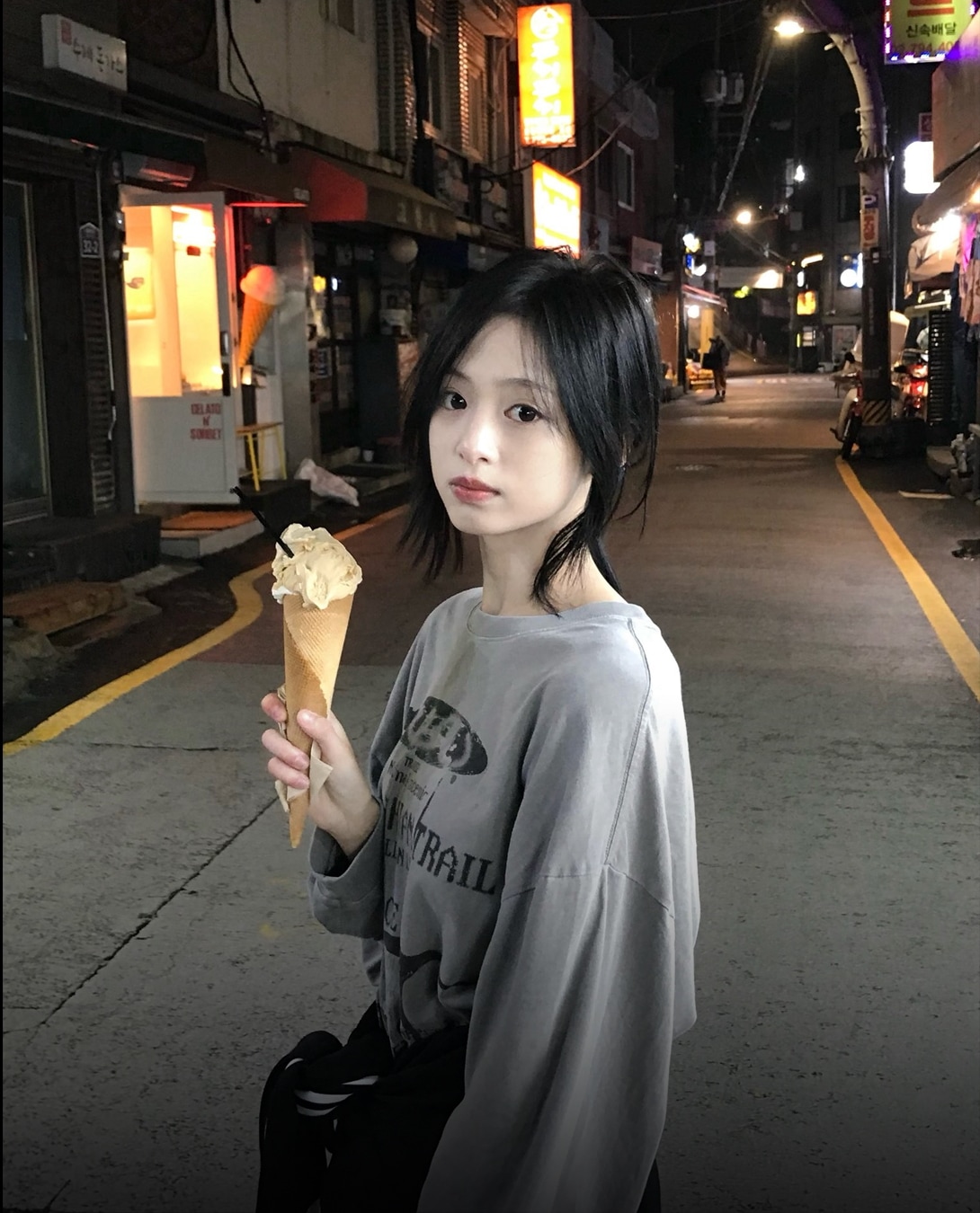 HYSTERIC GLAMOURmiss長袖Baby monsterアヒョン着用 Qoo10] TRAVEL 【BABYMONSTER AHYEON