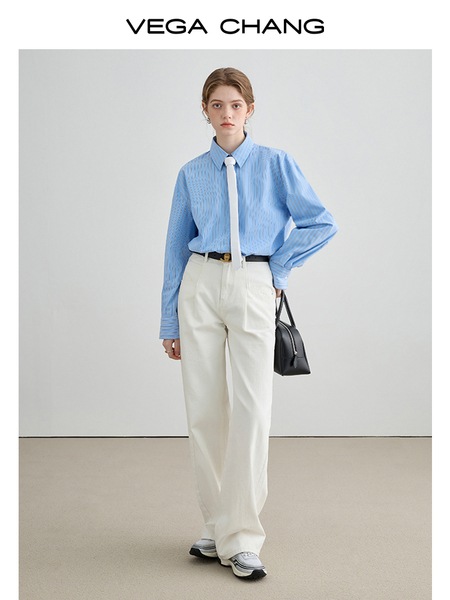 VEGA CHANG2025 春と秋の新レトロルーズ香港スタイルストレートパンツ起毛カール 9 点ジーンズ VEGA CHANG2025 春と秋の新レトロルーズ香港スタイルストレートパンツ起毛カール 9 点ジーンズ