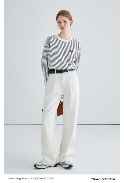 VEGA CHANG2025 春と秋の新レトロルーズ香港スタイルストレートパンツ起毛カール 9 点ジーンズ VEGA CHANG2025 春と秋の新レトロルーズ香港スタイルストレートパンツ起毛カール 9 点ジーンズ