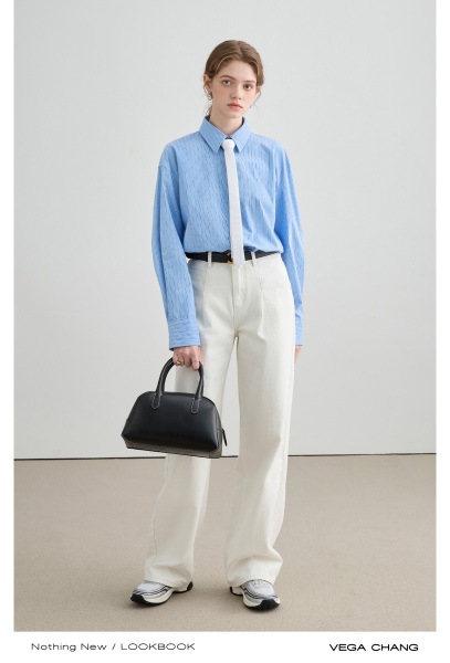 VEGA CHANG2025 春と秋の新レトロルーズ香港スタイルストレートパンツ起毛カール 9 点ジーンズ VEGA CHANG2025 春と秋の新レトロルーズ香港スタイルストレートパンツ起毛カール 9 点ジーンズ