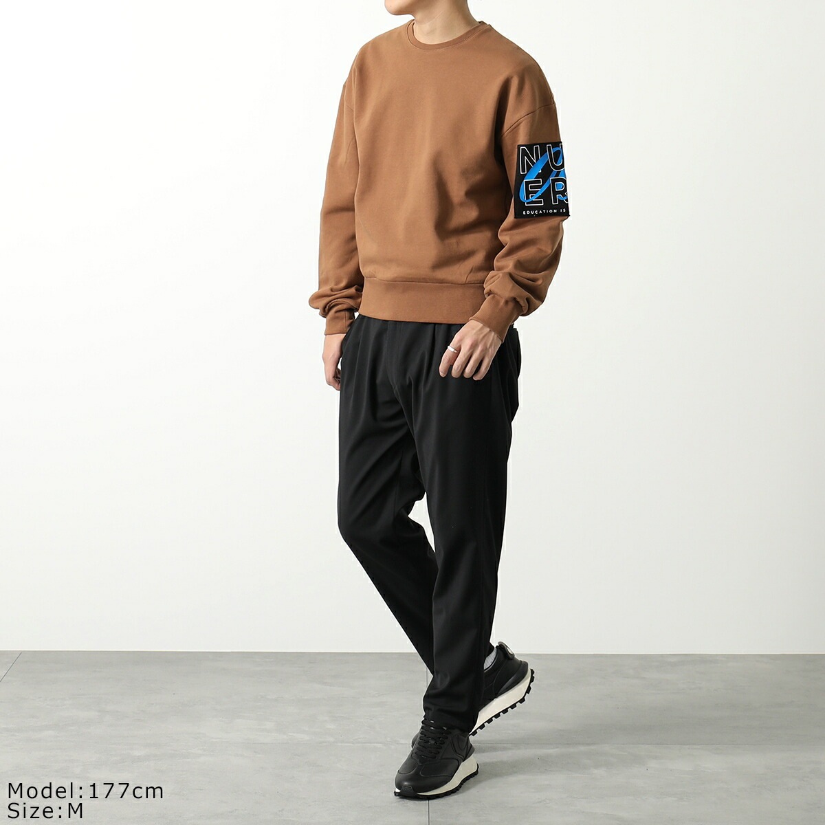 NUMERO 00 ヌメロ スウェットシャツ CREW PATCH NUMERO 22160 メンズ トレーナー ロゴパッチ 裏起毛 コットン クルーネック BROWN NUMERO 00 ヌメロ スウェットシャツ CREW PATCH NUMERO 22160 メンズ トレーナー ロゴパッチ 裏起毛 コットン クルーネック BROWN
