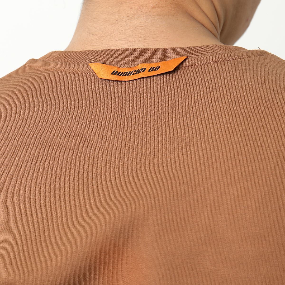 NUMERO 00 ヌメロ スウェットシャツ CREW PATCH NUMERO 22160 メンズ トレーナー ロゴパッチ 裏起毛 コットン クルーネック BROWN NUMERO 00 ヌメロ スウェットシャツ CREW PATCH NUMERO 22160 メンズ トレーナー ロゴパッチ 裏起毛 コットン クルーネック BROWN